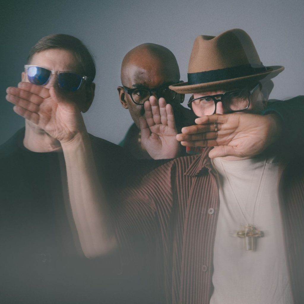 Dingwalls 1080 x 1080 (12)